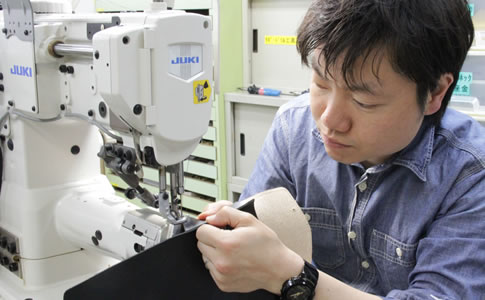 革加工の委託