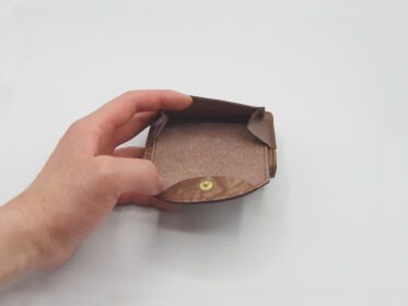 三つ折り財布