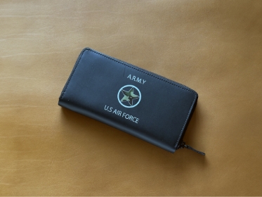 【革製品のOEM】プリント入りの長財布