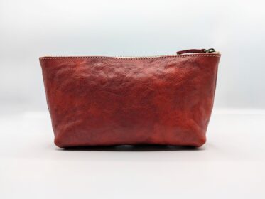 【革製品のOEM】シュリンクレザーを使用したポーチ