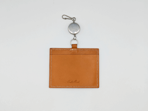 レザーIDケース（コードリールストラップ付）